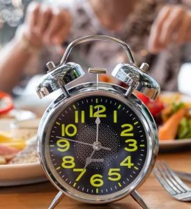 Enhance Your Wellness Routine with Intermittent Fasting: Tips from Spa Mariana